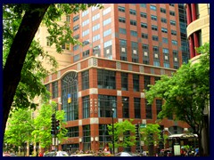 Magnificent Mile 087 - Omni Chicago, formerly Hotel 21 East